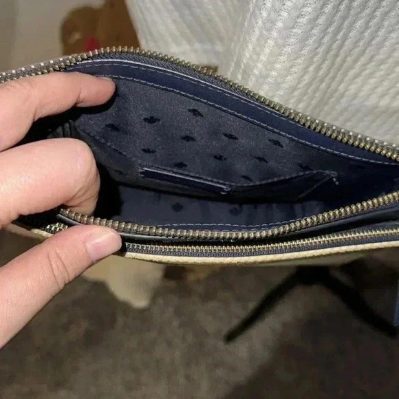 KATE SPADE Cameron Boardwalk Striped Crossbody - Picture 2 of 3